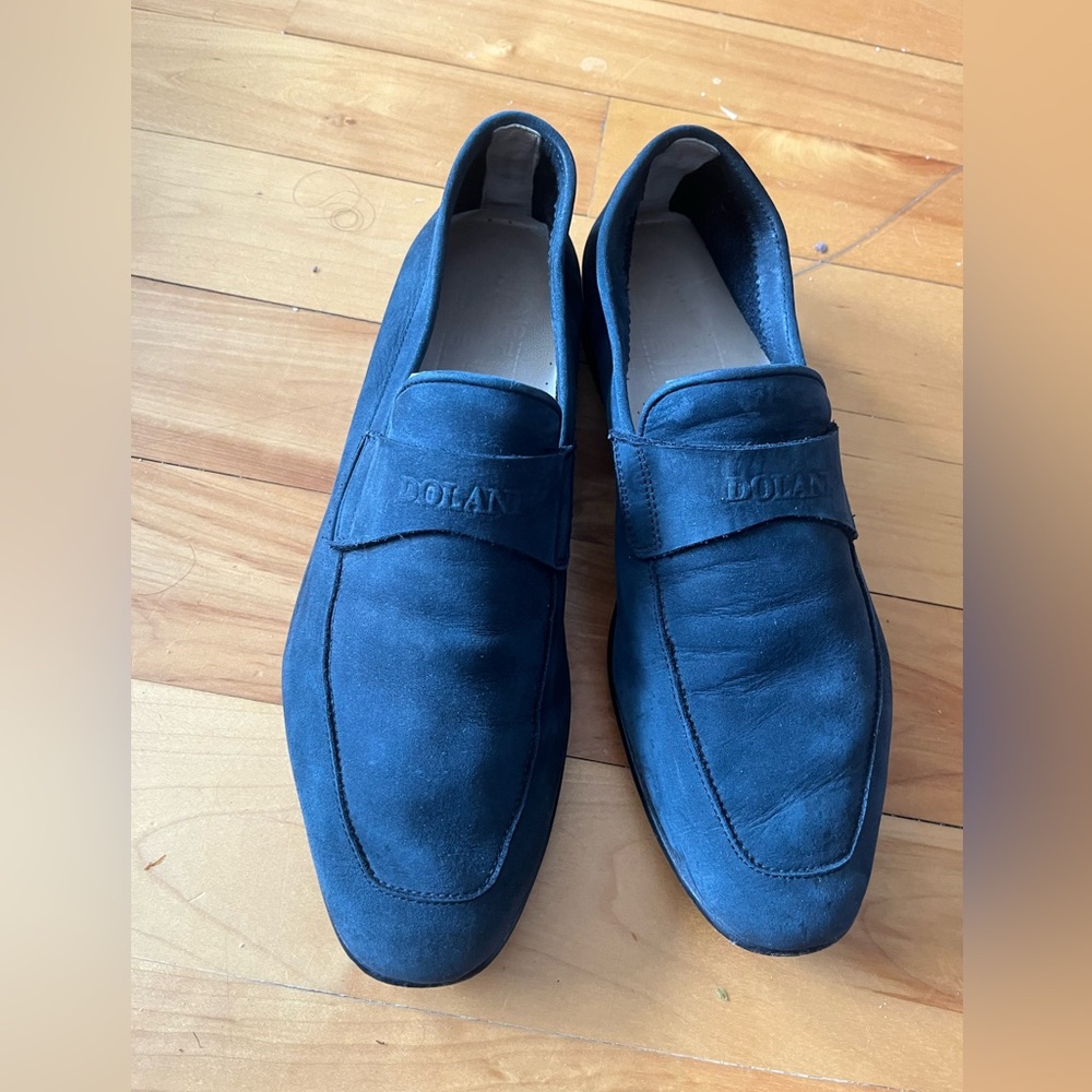 Italian Men's Blue Loafers, size 8.5 US, 100% leather, made in Italy